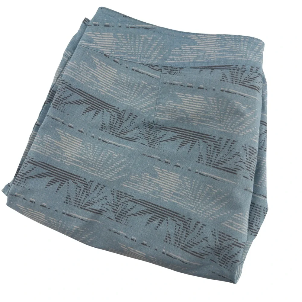 TravisMathew Mens Blue Palm Stripe‎ Board Shorts Swim Trunks Size 38 Stretch